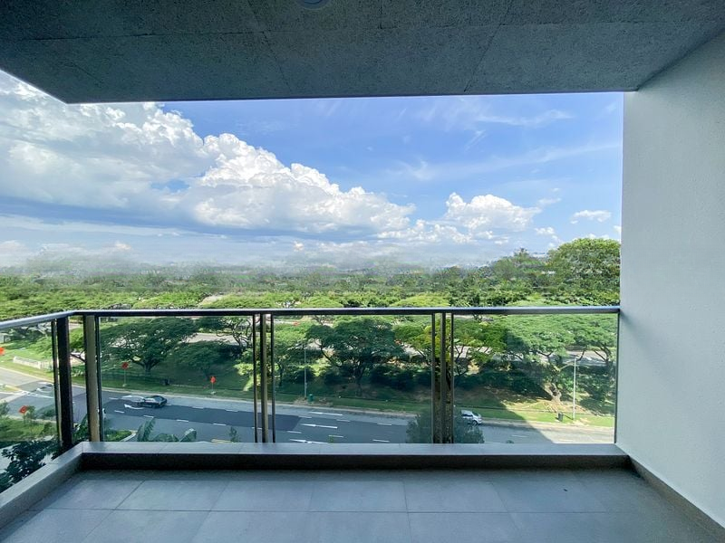 SEASIDE RESIDENCES 2