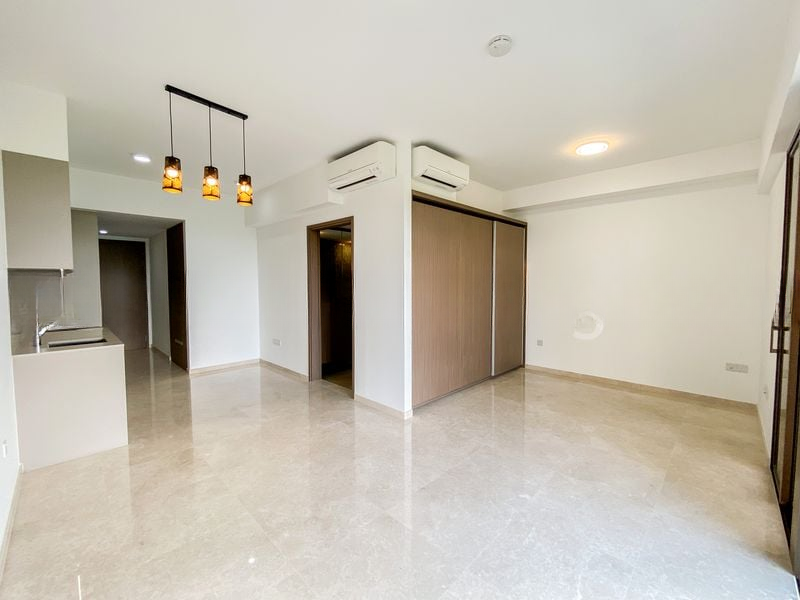 SEASIDE RESIDENCES 4