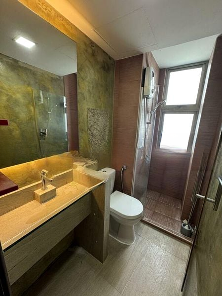 ORCHID PARK CONDOMINIUM 4