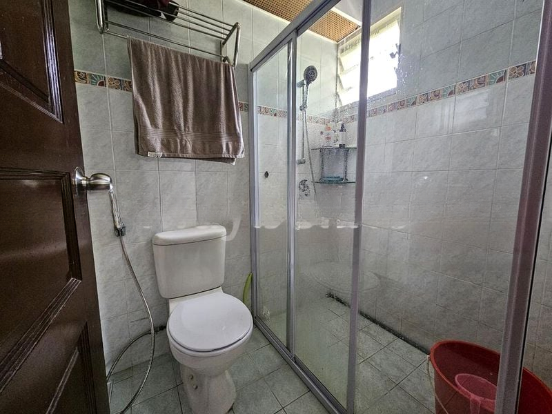 BT BATOK WEST AVE 5 4