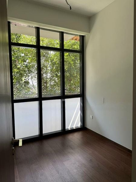 PHOENIX RESIDENCES 4
