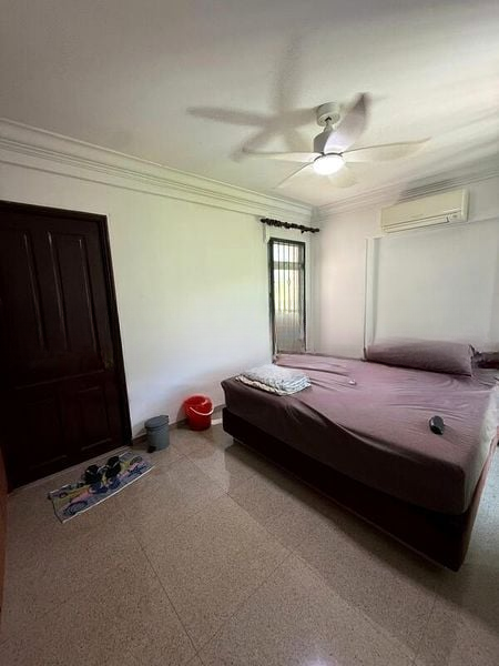 BT BATOK WEST AVE 5 8