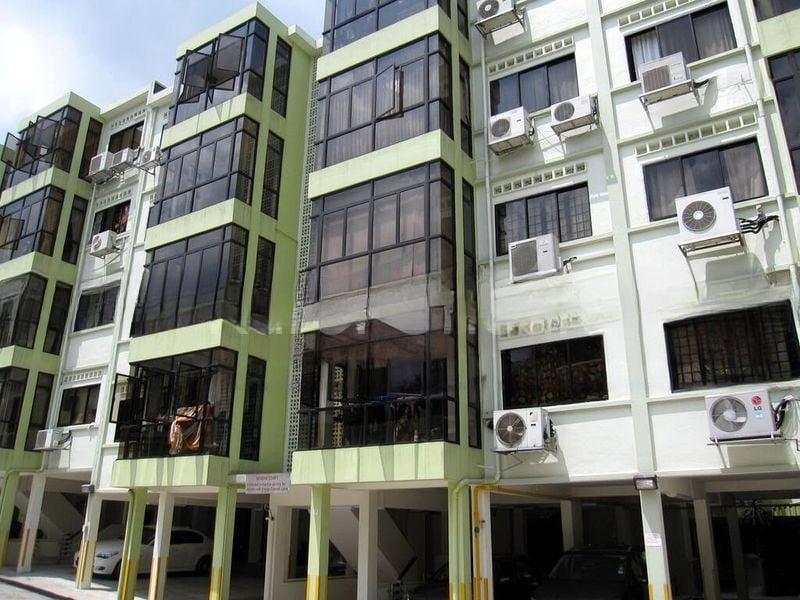 NOVENA COURT 4