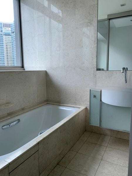 NOVENA SUITES 3