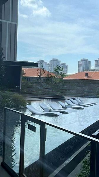 AVENUE SOUTH RESIDENCE 5