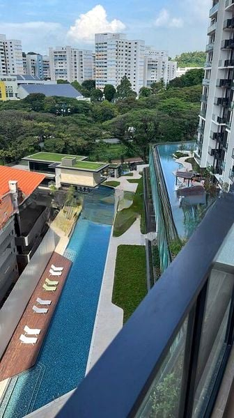 AVENUE SOUTH RESIDENCE 7