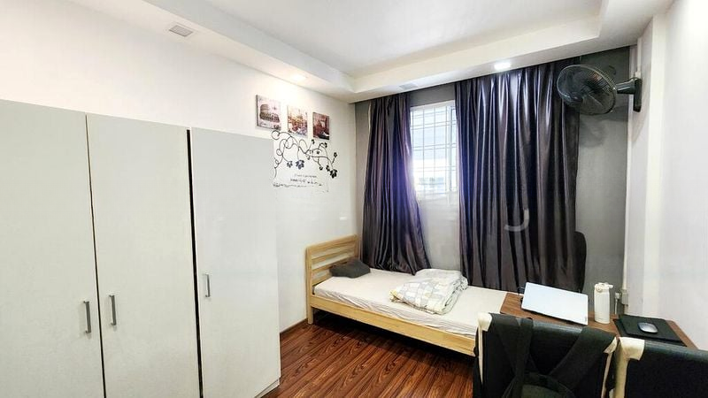 JURONG WEST ST 81 10