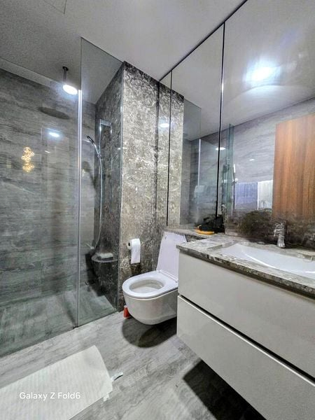 FOURTH AVENUE RESIDENCES 2