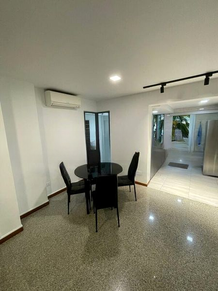 AQUARIUS BY THE PARK 2