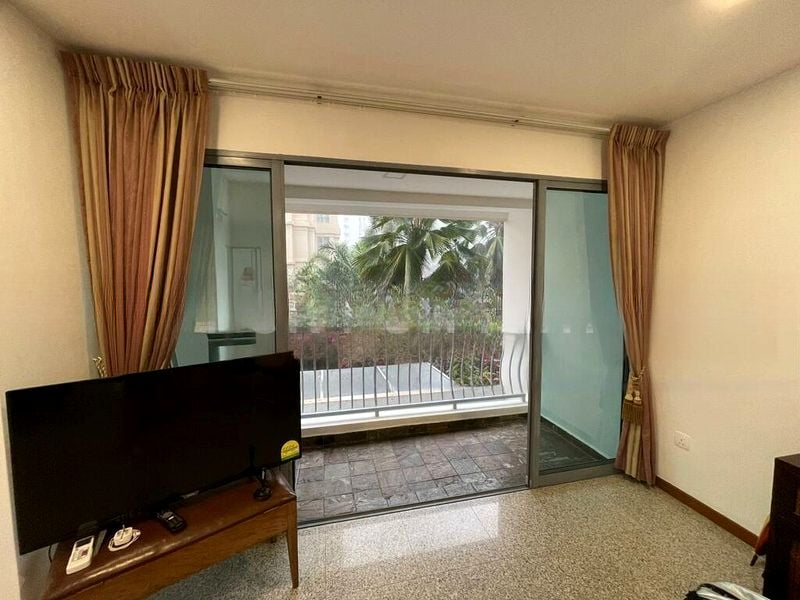 AQUARIUS BY THE PARK 7