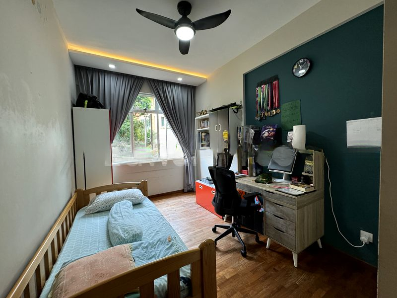 SELETAR SPRINGS CONDOMINIUM 5