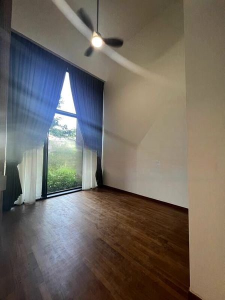 KENT RIDGE HILL RESIDENCES 8