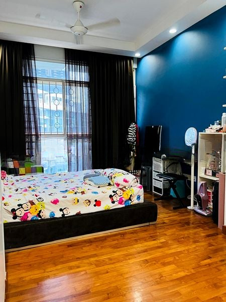 MONTEREY PARK CONDOMINIUM 6