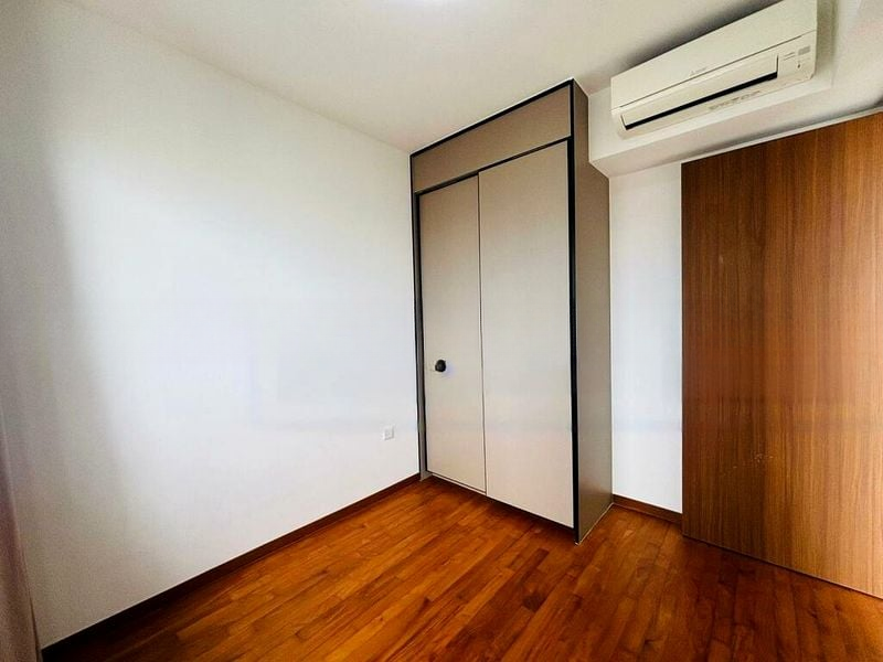 STIRLING RESIDENCES 3