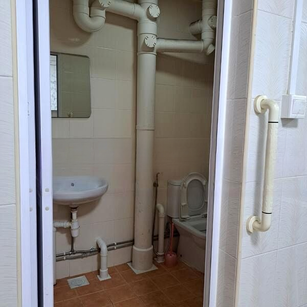 JURONG EAST ST 13 11