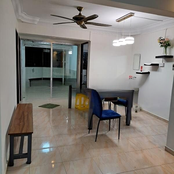 JURONG EAST ST 13 13