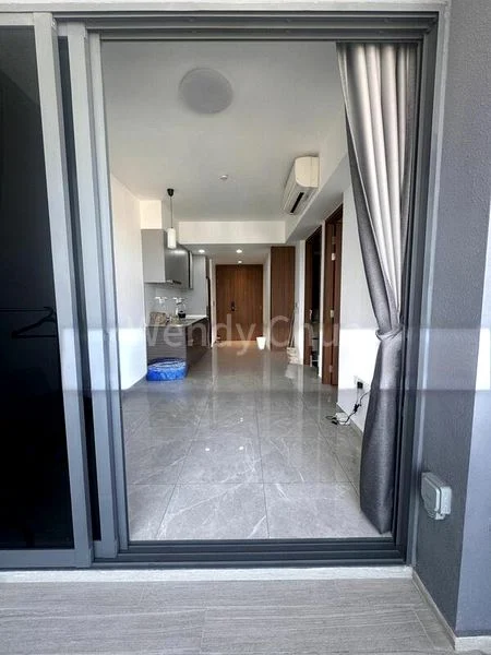 STIRLING RESIDENCES 5