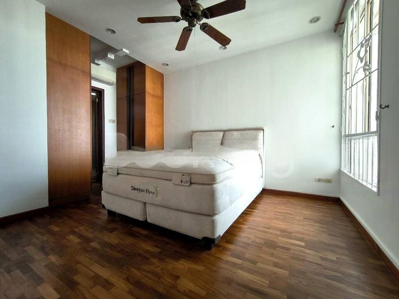 YISHUN EMERALD 8