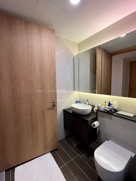 HEDGES PARK CONDOMINIUM 7