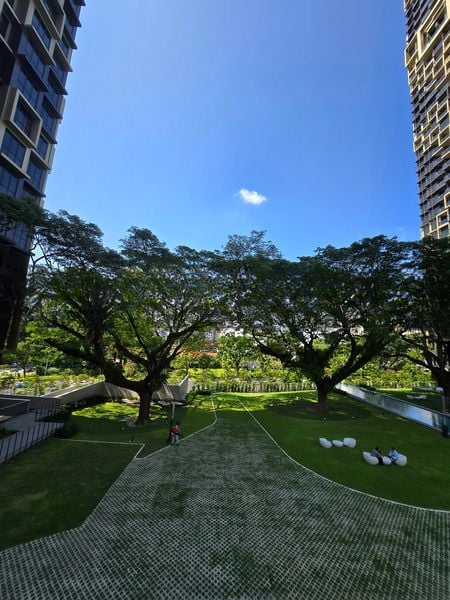 IRWELL HILL RESIDENCES 7