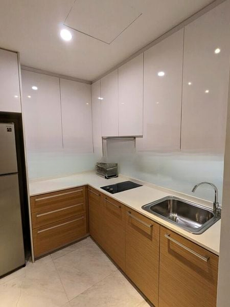 HIGH STREET CENTRE 2