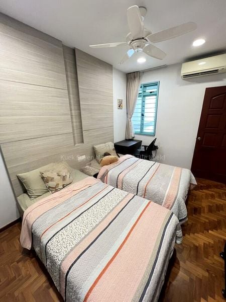 BALLOTA PARK CONDOMINIUM 5