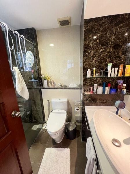 BALLOTA PARK CONDOMINIUM 8