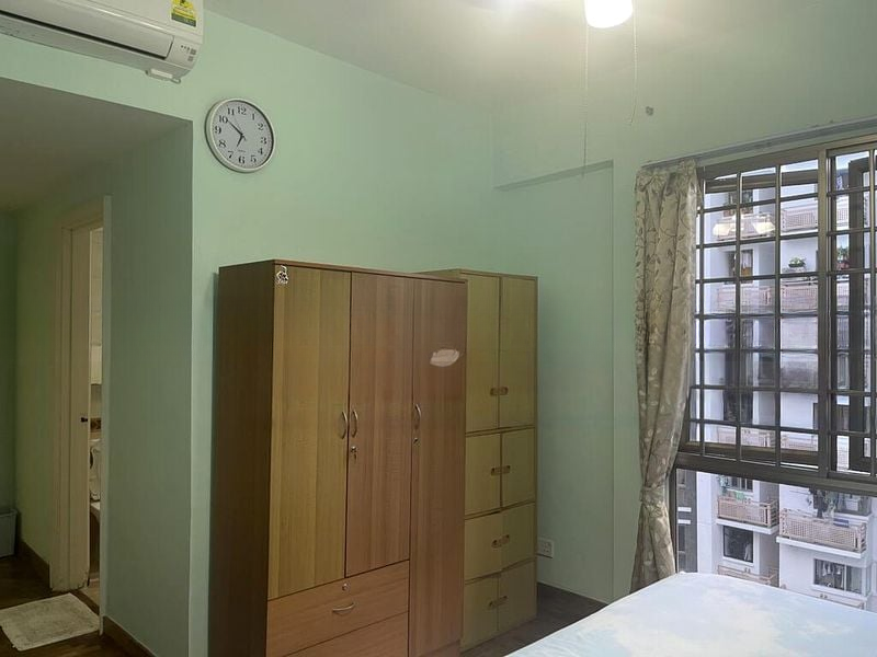PARKVIEW APARTMENTS 4