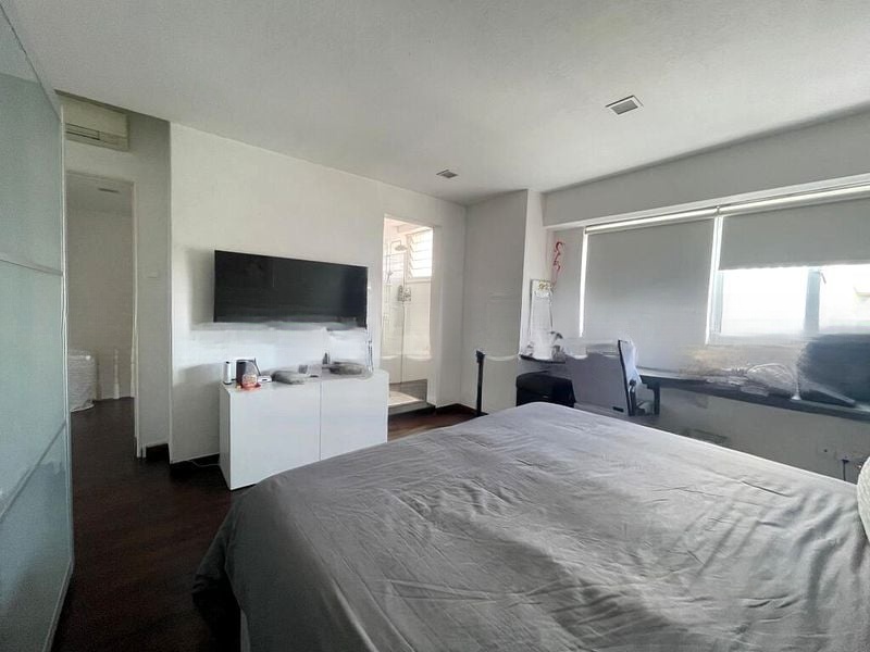 SHERWOOD TOWER 6