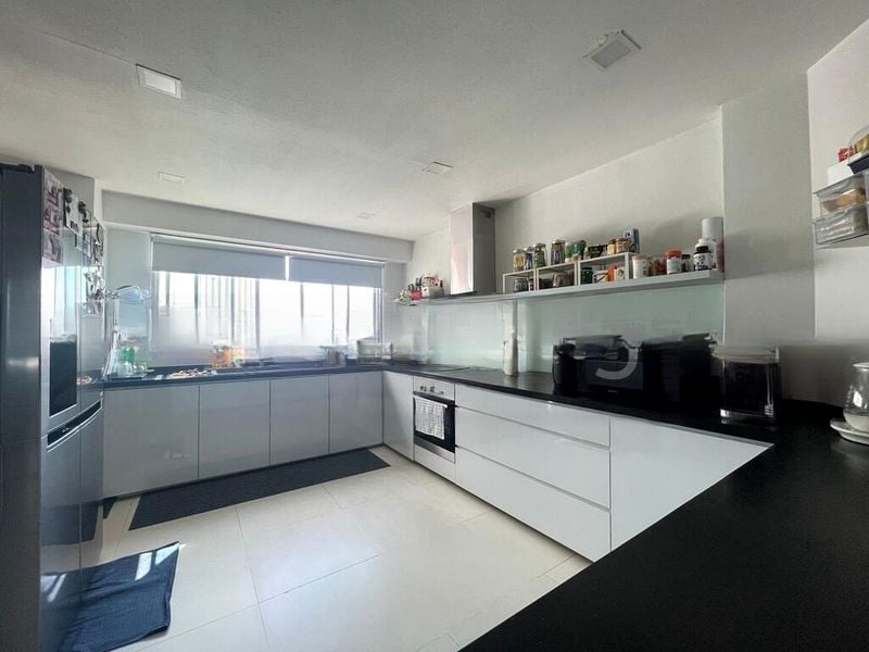 SHERWOOD TOWER 7