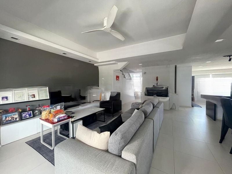 SHERWOOD TOWER 8