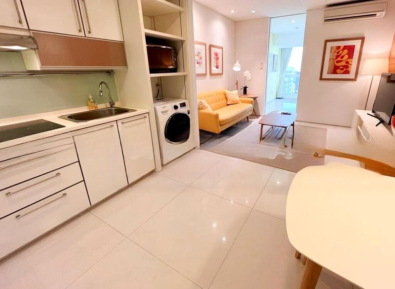 HIGH STREET CENTRE 3