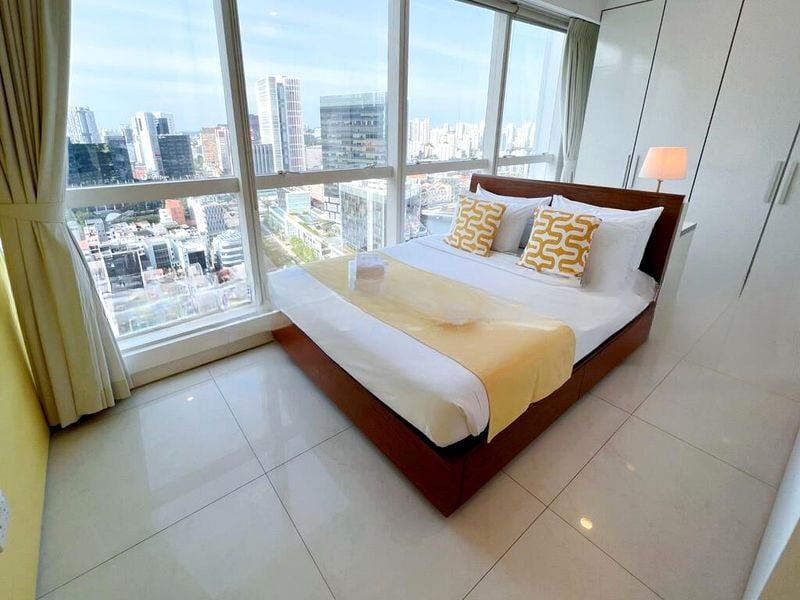 HIGH STREET CENTRE 7