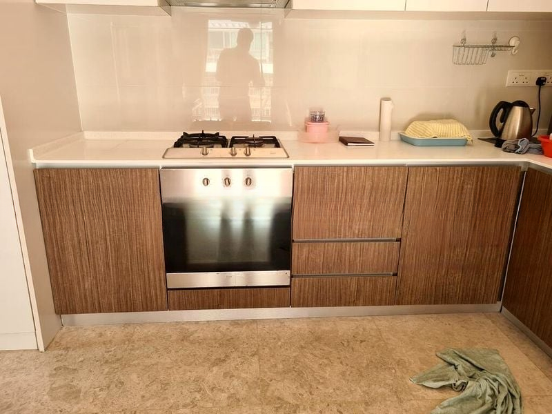 THE LAKEFRONT RESIDENCES 9