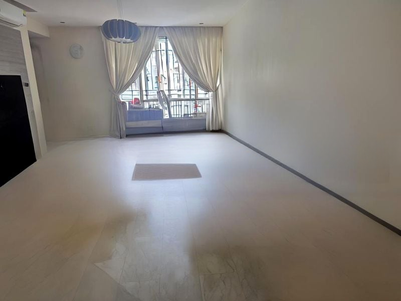 YISHUN SAPPHIRE 9