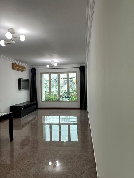 RIVERVALE CREST 1