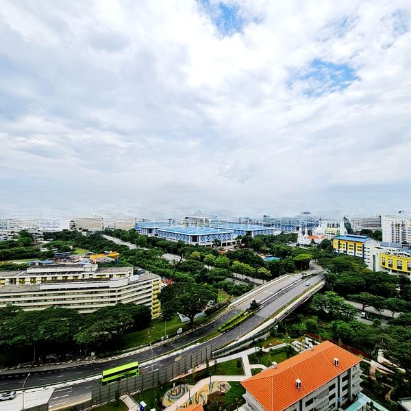 AVENUE SOUTH RESIDENCE 7