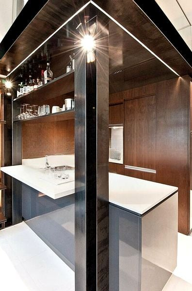 UP@ROBERTSON QUAY 13