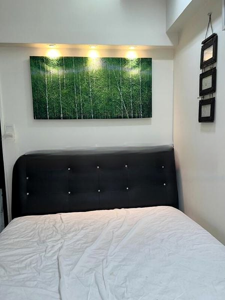 WEST BAY CONDOMINIUM 5