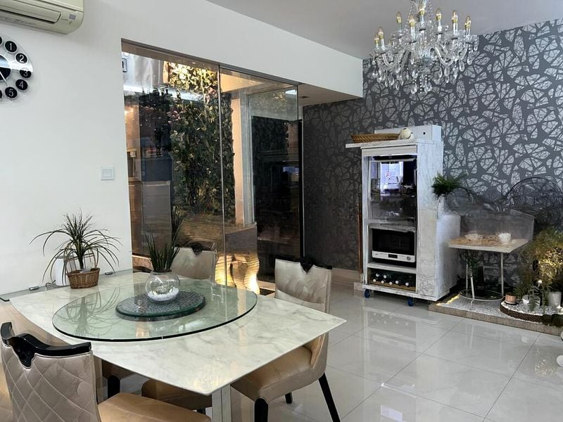 WEST BAY CONDOMINIUM 12