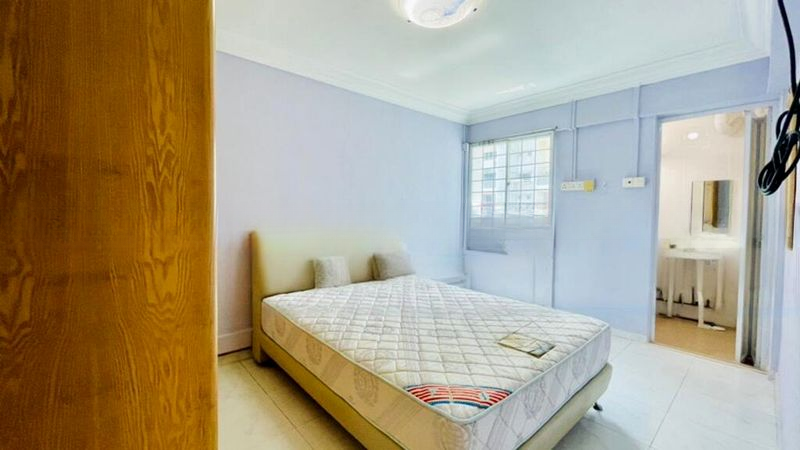 BT BATOK WEST AVE 6 4