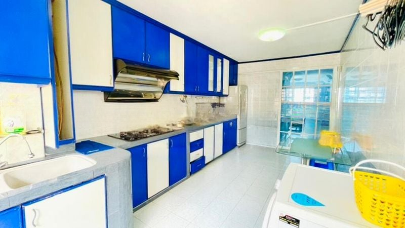 BT BATOK WEST AVE 6 11