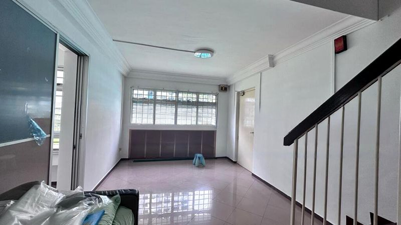 JURONG WEST ST 81 11