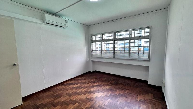 JURONG WEST ST 81 12