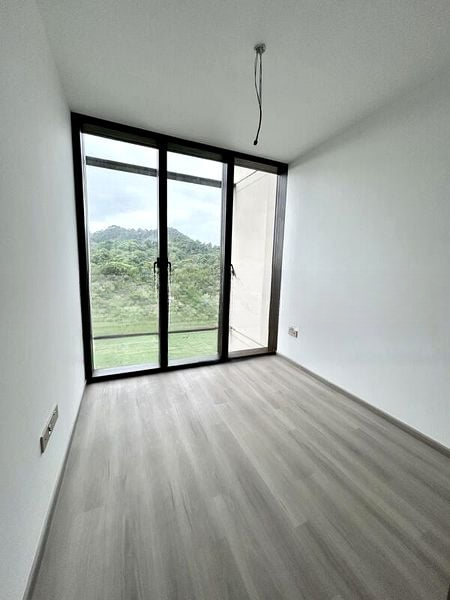 DAIRY FARM RESIDENCES 4