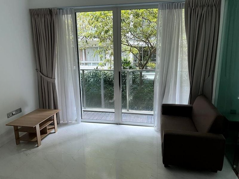 SUITES AT ORCHARD 4