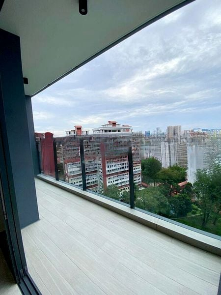 STIRLING RESIDENCES 3