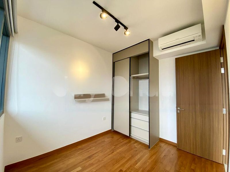 STIRLING RESIDENCES 6