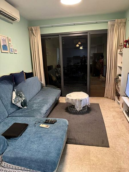 THE LAKEFRONT RESIDENCES 2