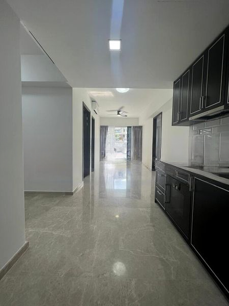 MAYFAIR MODERN 4